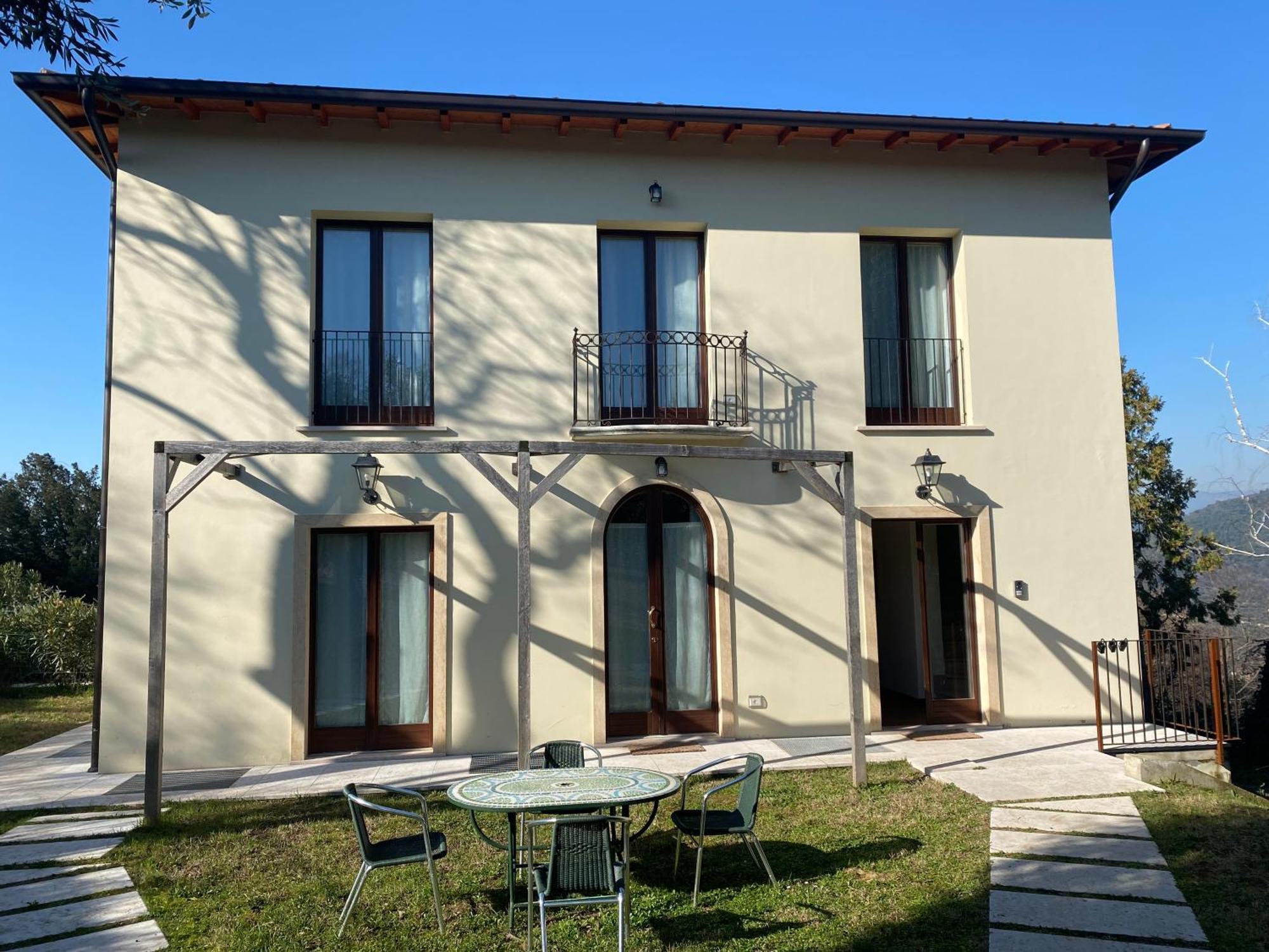 Residenza Cipressi E Olivi Apartment Verona Exterior photo