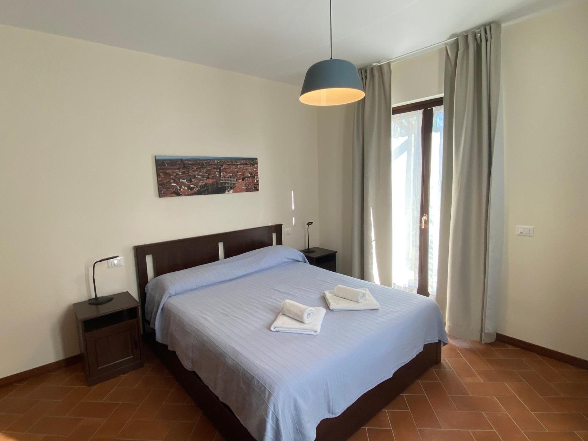 Residenza Cipressi E Olivi Apartment Verona Exterior photo
